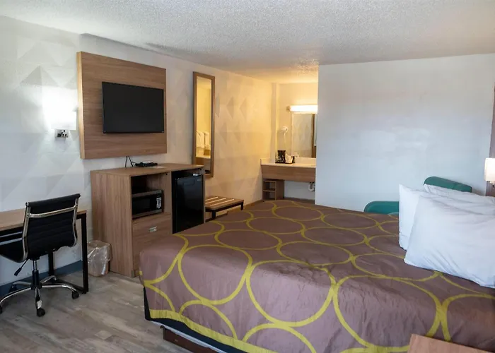 Super 8 By Wyndham 2* Newcastle