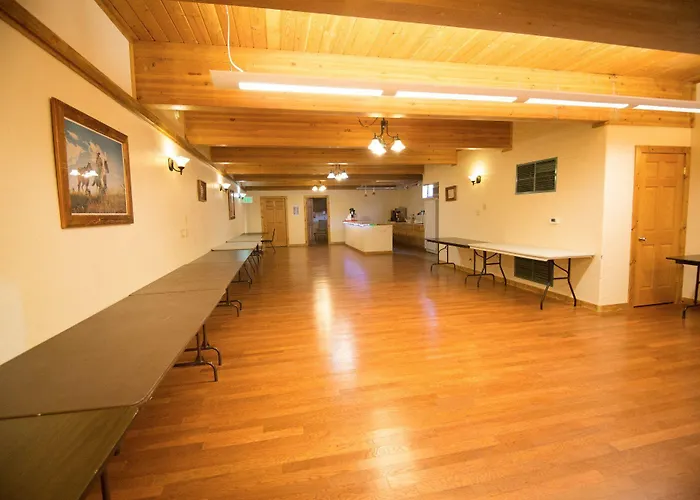 Motel Super 8 By Wyndham Newcastle