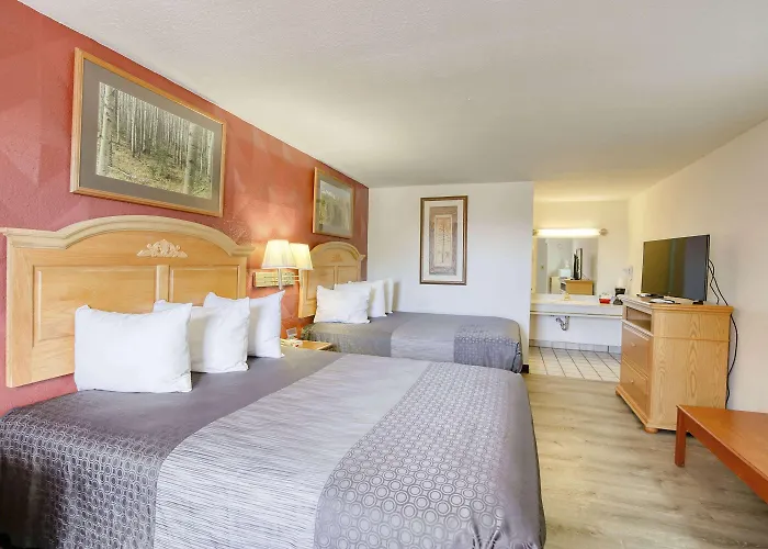 Motel Super 8 By Wyndham 2*